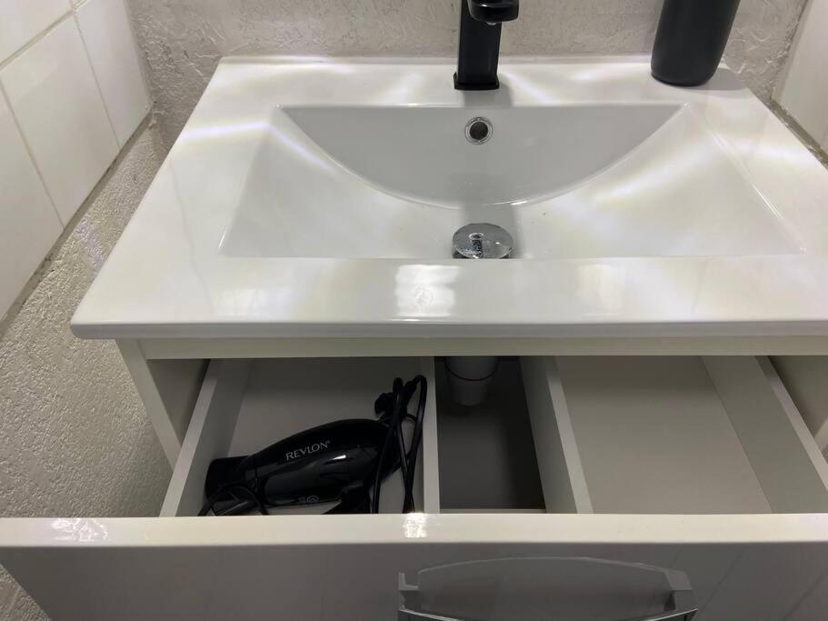 Studio Clim Parking Dhuoda Nîmes Dış mekan fotoğraf